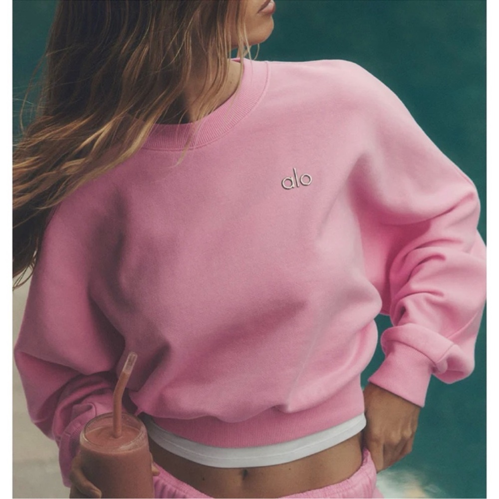 ALO Yoga Cropped Accolade Crewneck- Sweet Pink NWT